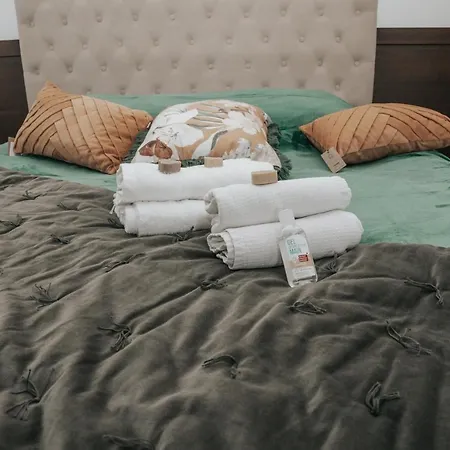 Grand Studio, Vue Centre Carte Parking Sanary-sur-Mer