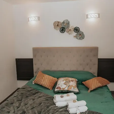 Grand Studio, Vue Centre Carte Parking Apartamento